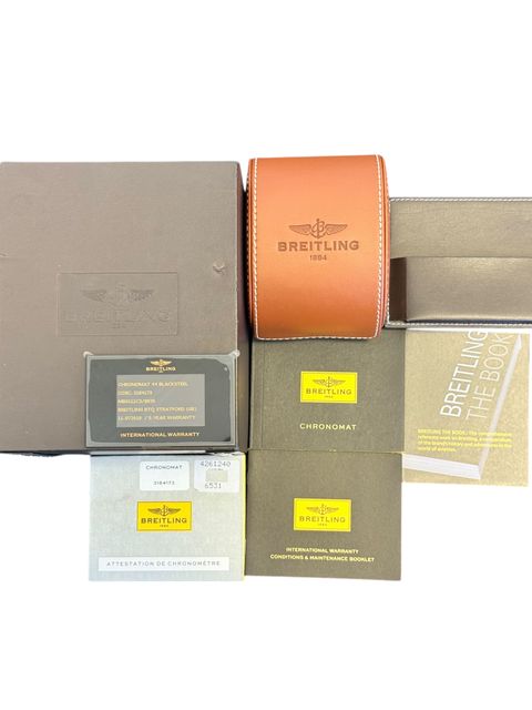 Breitling Chronomat 44 MB0111 Image 5